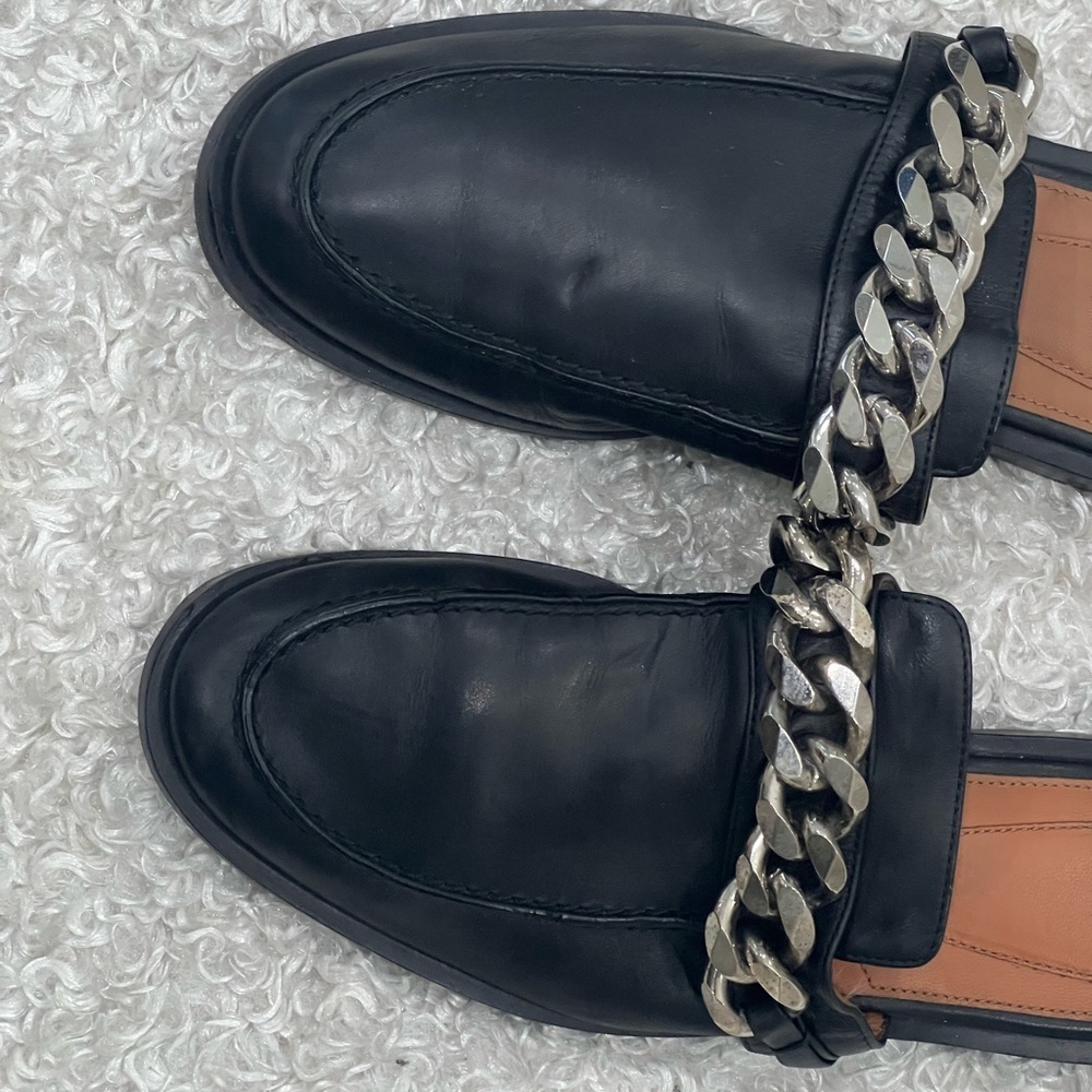 Givenchy Chain Trimmed Leather Slides Mules - Picture 3 of 11